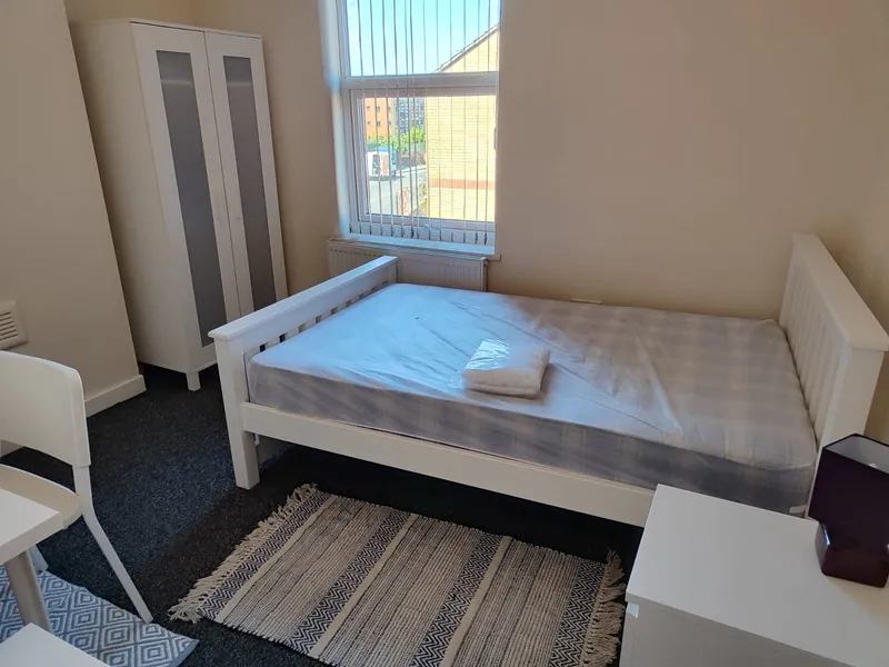 1 Spare room, 2 bed House - Norwood Road NG7 - Image 7